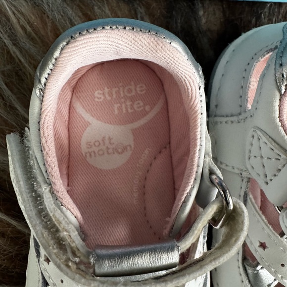 Stride Rite sandals - Picture 5 of 10